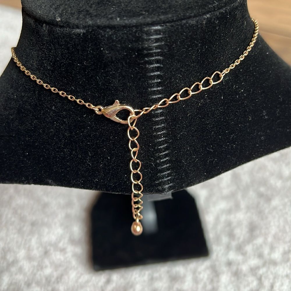 Gold Colored Double Hoop Necklace - Picture 3 of 3
